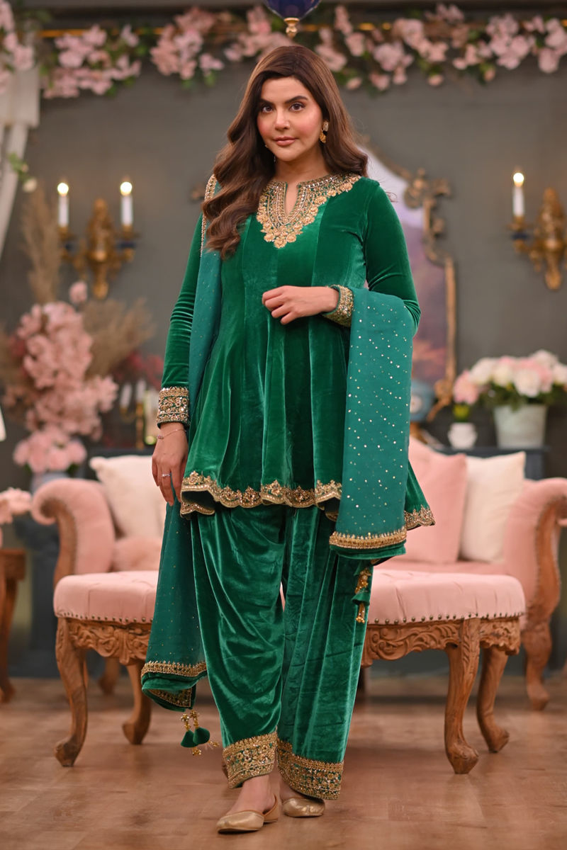 Nida Yasir in Misha