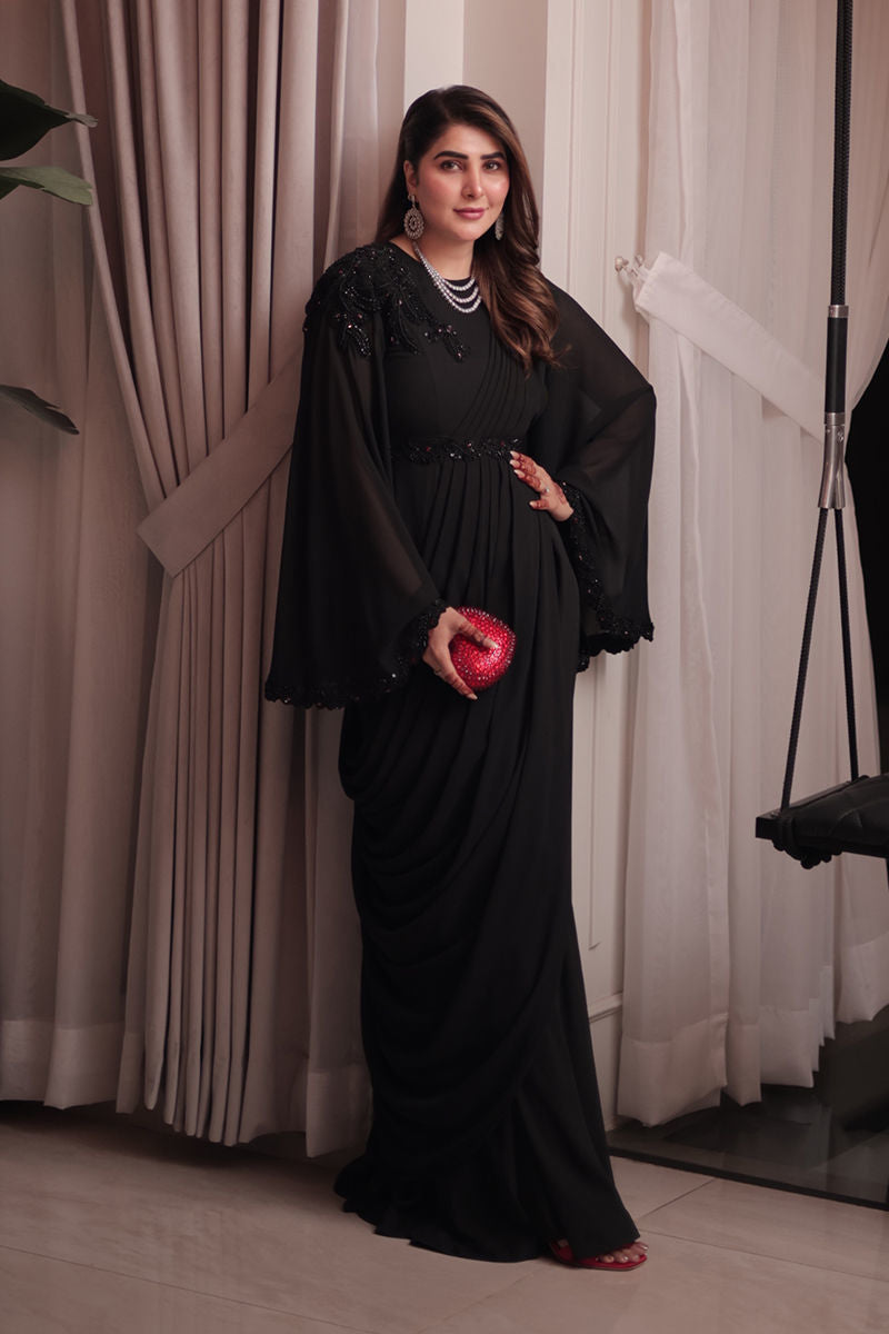 Areeba Habib in Azal